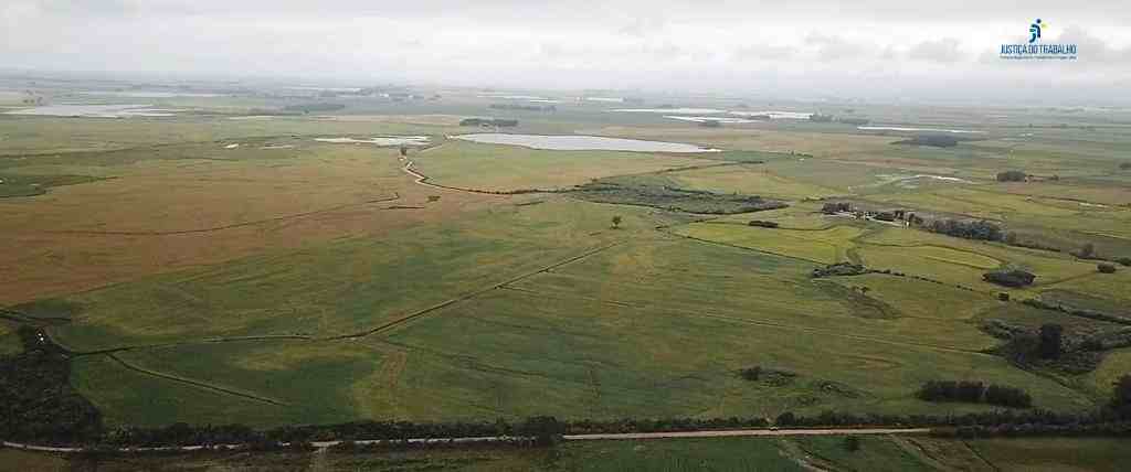 LEILÃO DE UMA FRAÇÃO DE TERRAS COM 40,00,25 HA PRÓXIMO A CAMAQUÃ