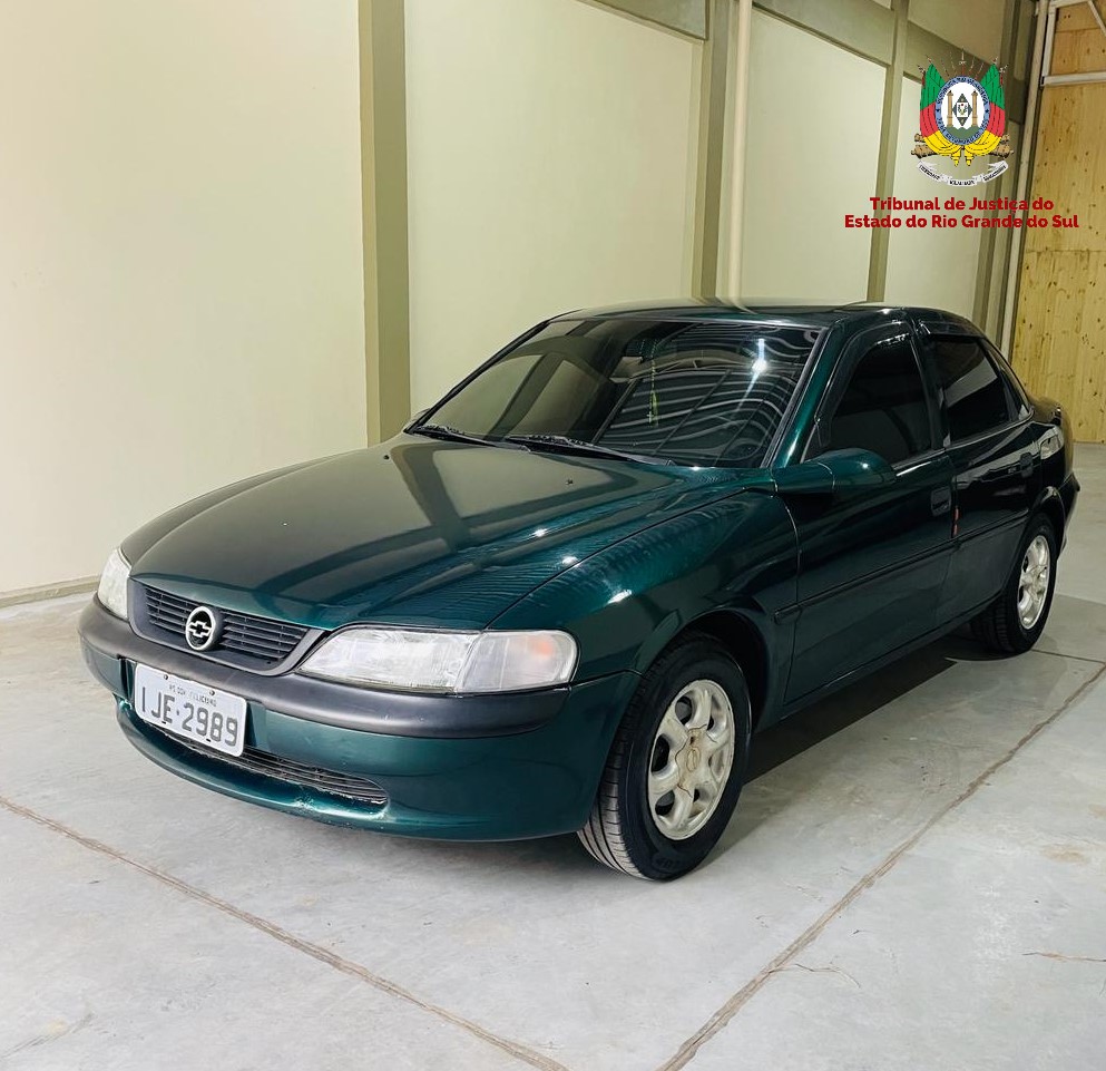 LEILÃO DE UM GM/VECTRA GLS, 1999/1999