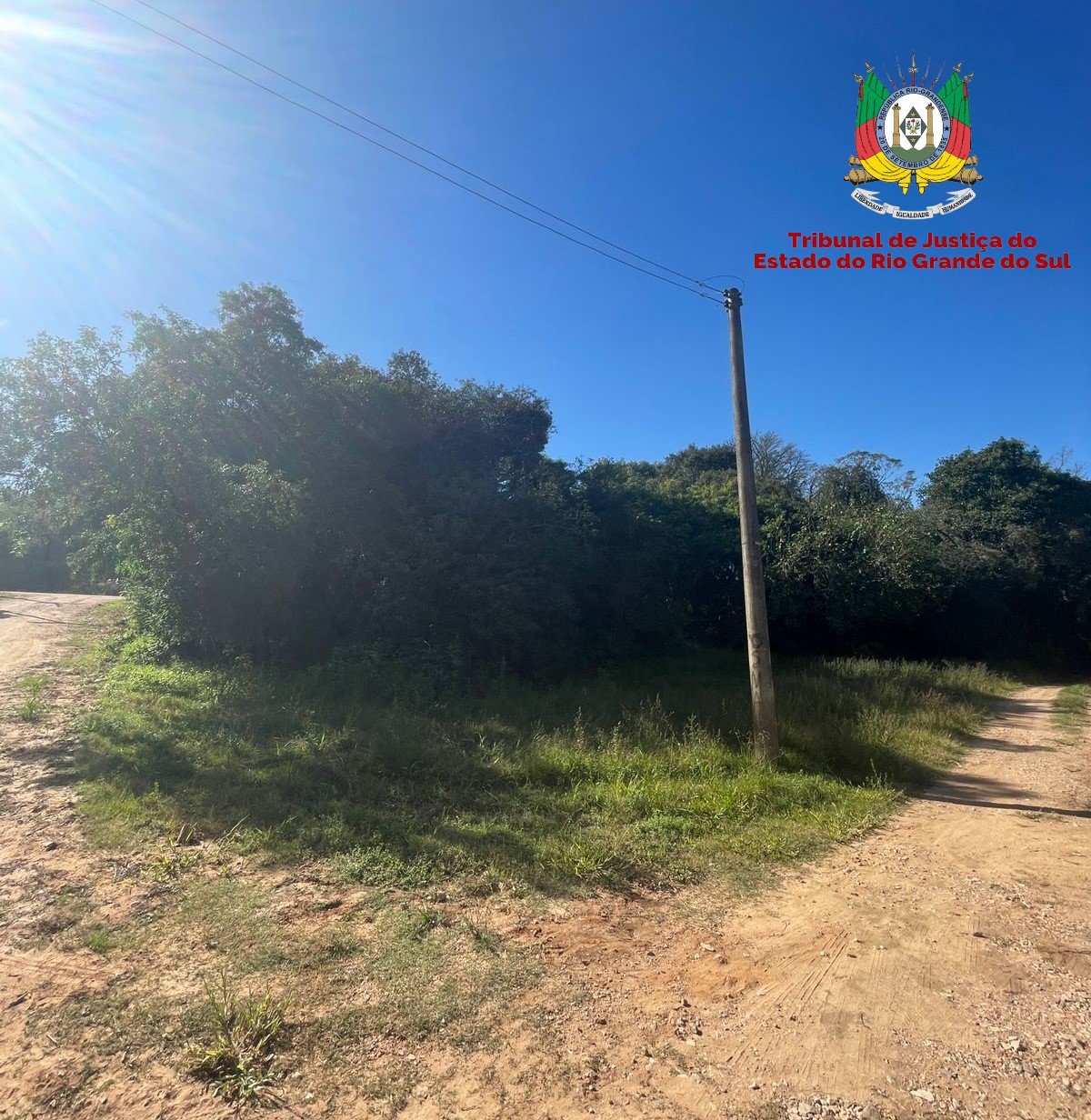 LEILÃO DE UM TERRENO EM CRISTAL COM 300M²