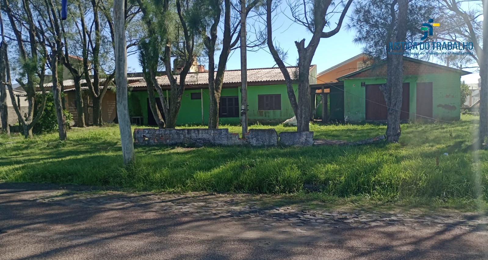LEILÃO DE UMA CASA NA PRAIA EM CIDREIRA