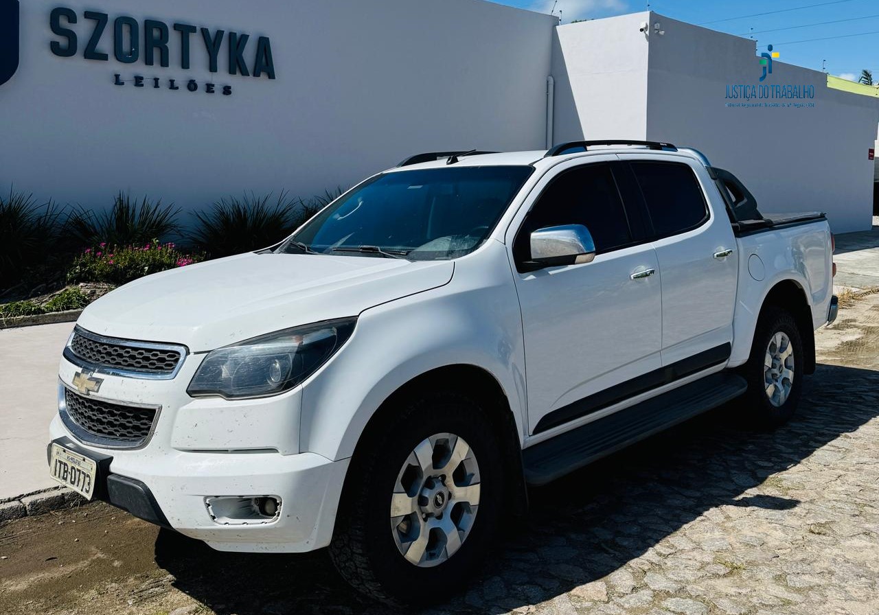 LEILÃO DE UMA CHEVROLET/S10 LTZ FD2, 2013