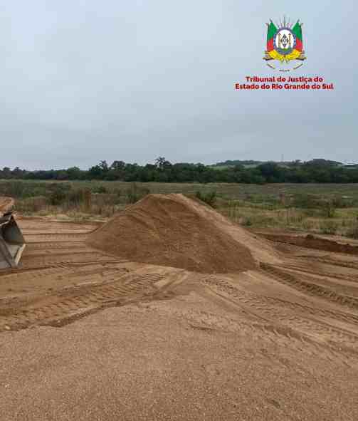 LEILÃO DE 1.500 m³ DE AREIA