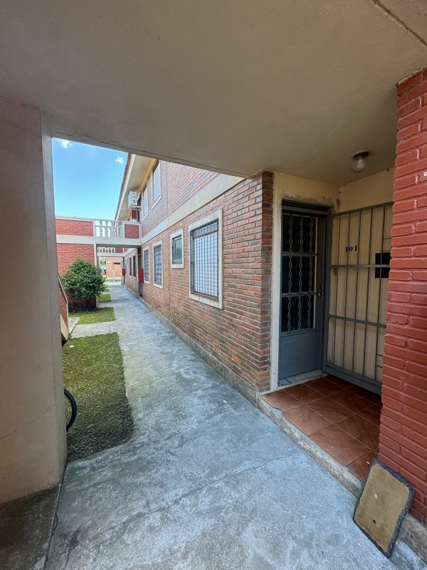 Imagem do imóvel Um Apartamento No Residencial Village Center I, Em Pelotas