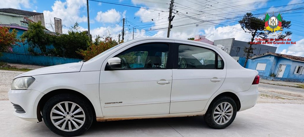 LEILÃO DE UM VW/VOYAGE CL, 2015