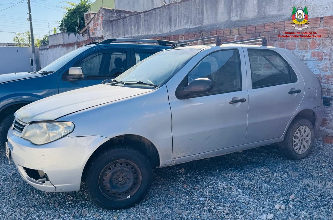 LEILÃO DE UM FIAT PALIO FIRE FLEX, 2014