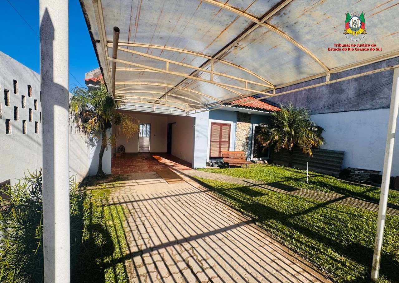 LEILÃO DE UM IMÓVEL COM 401,50M², NO BAIRRO AREAL EM PELOTAS