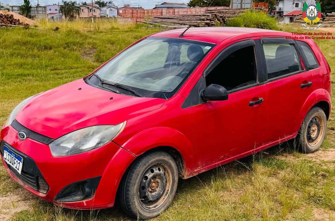 LEILÃO DE UM FORD/FIESTA FLEX, 2011/2012
