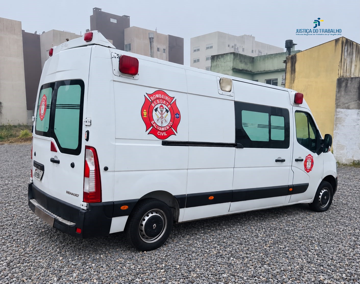 LEILÃO DE UMA RENAULT MASTER AMB RONTAN, 2013/2014
